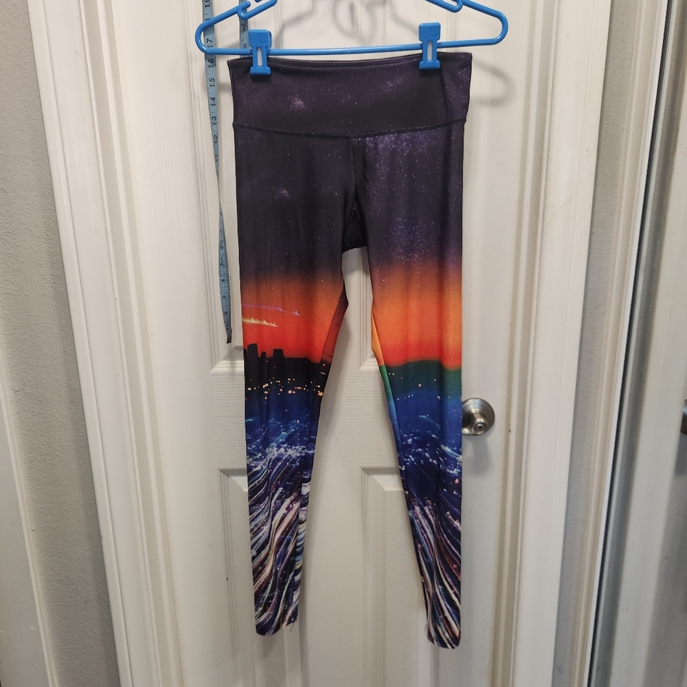 Onzie Women's City of AngelsSkyline Print Yoga PantsLeggings Multicolor …